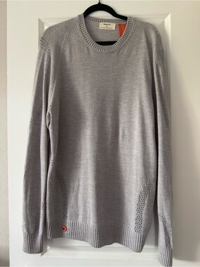 Men’s Light Gray Crewneck Sweater 100% Traceable Wool